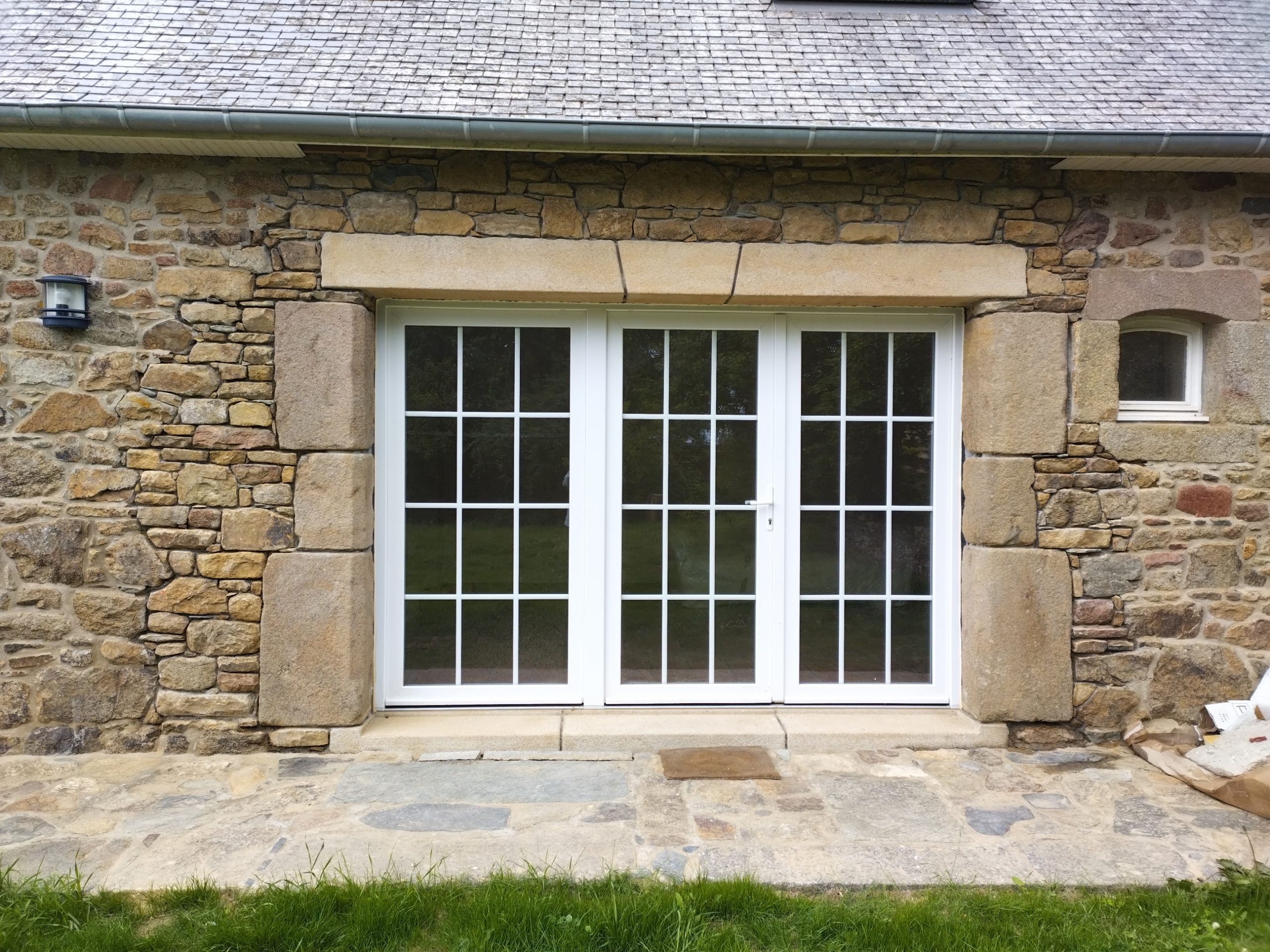 travaux de maconnerie - creation d'ouvertures - portes et fenetres ) Kermaria Sulard